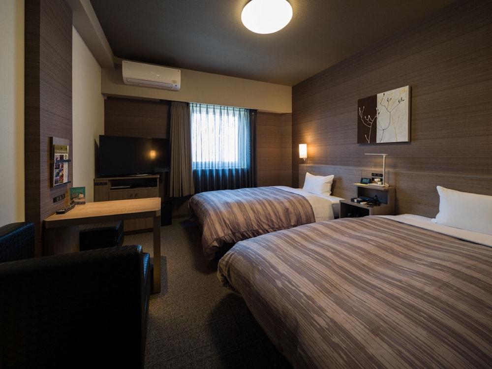 Hotel Route-Inn Komoro المظهر الخارجي الصورة