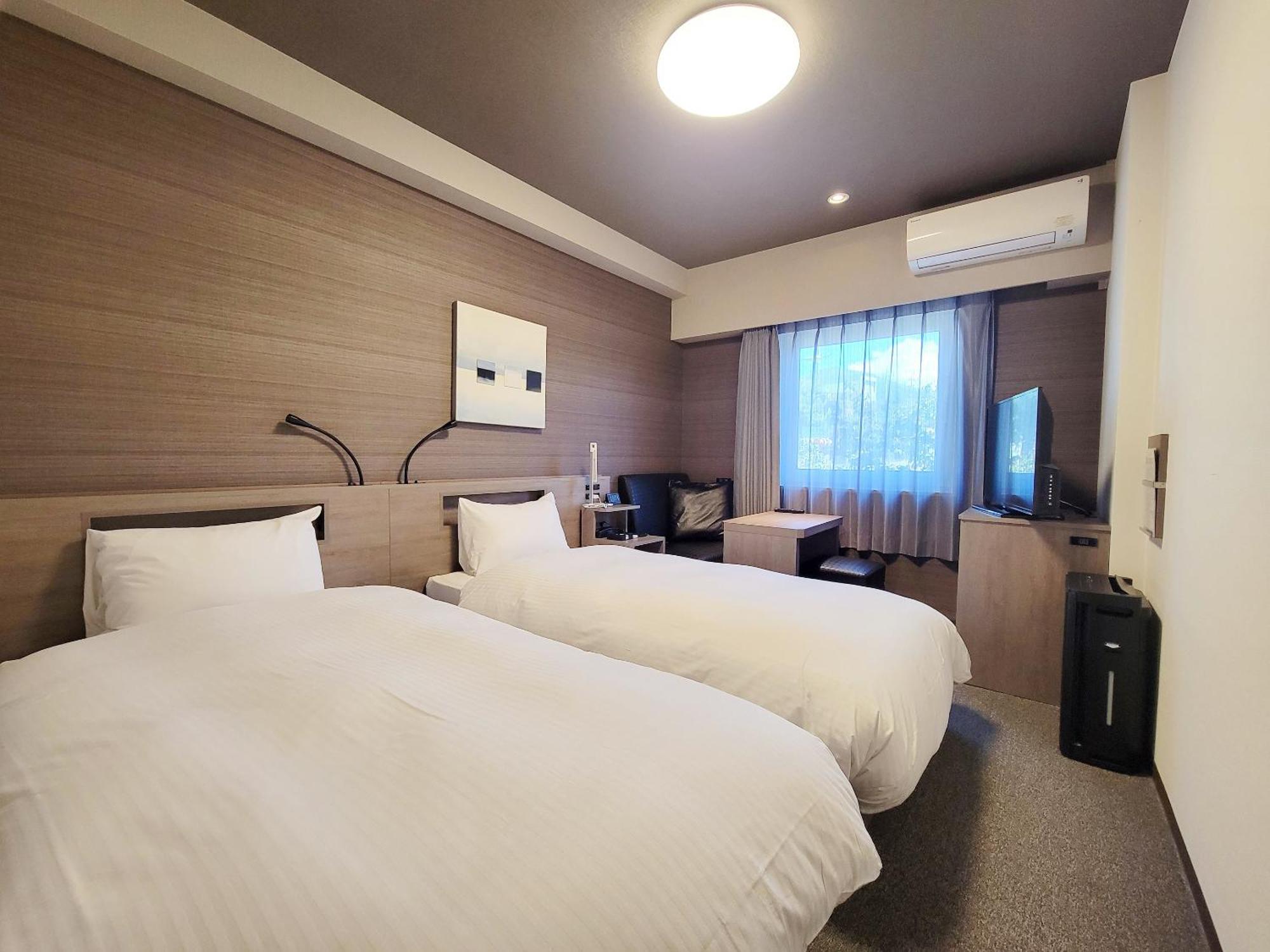 Hotel Route-Inn Komoro المظهر الخارجي الصورة